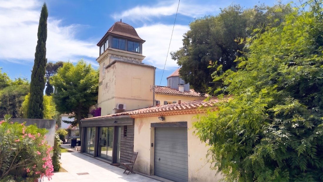 Villa in Saint Julien, Marseille, Provence-Alpes-Côte d'Azur 4 - 18486998