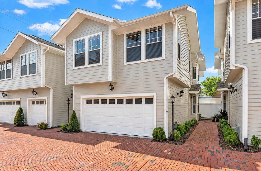 Condo in Tampa, Florida, United States 5 - 17875247