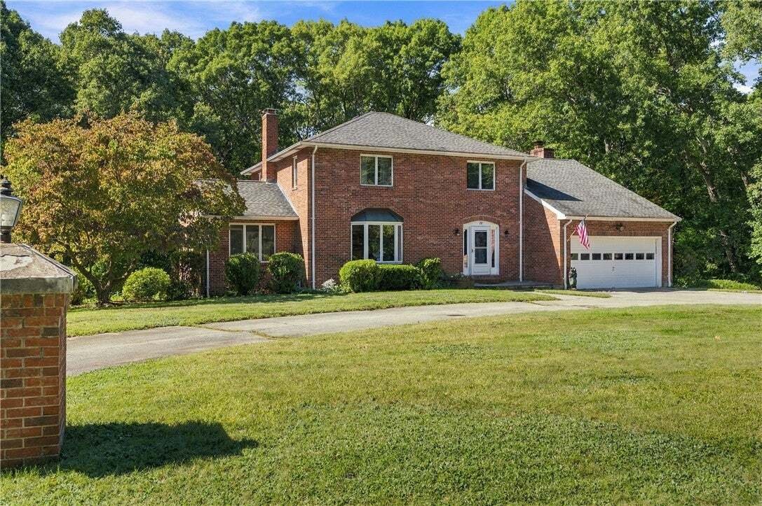 House in North Smithfield, Rhode Island, United States 4 - 18925351
