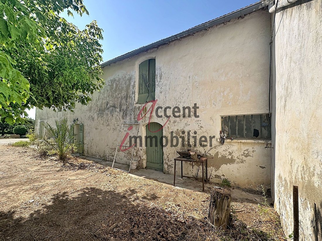 House in Eygalières, Provence-Alpes-Côte d'Azur, France 3 - 18927530