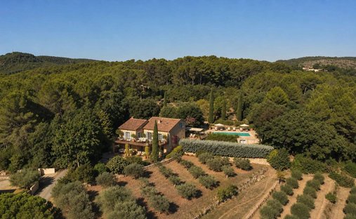 House in Salernes, Provence-Alpes-Côte d'Azur, France 1
