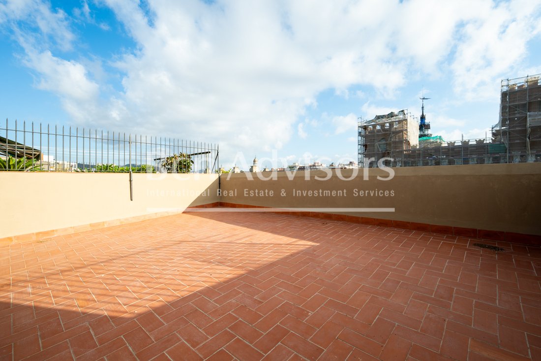 Penthouse in Ciutat Vella, Barcelona, Spain 5 - 18927184