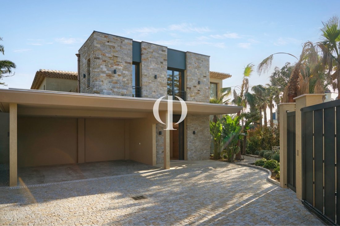 Villa in Nartelle-Noyer-Bellevue-bd des Sardinaux, Sainte-Maxime, France 4 - 17010638