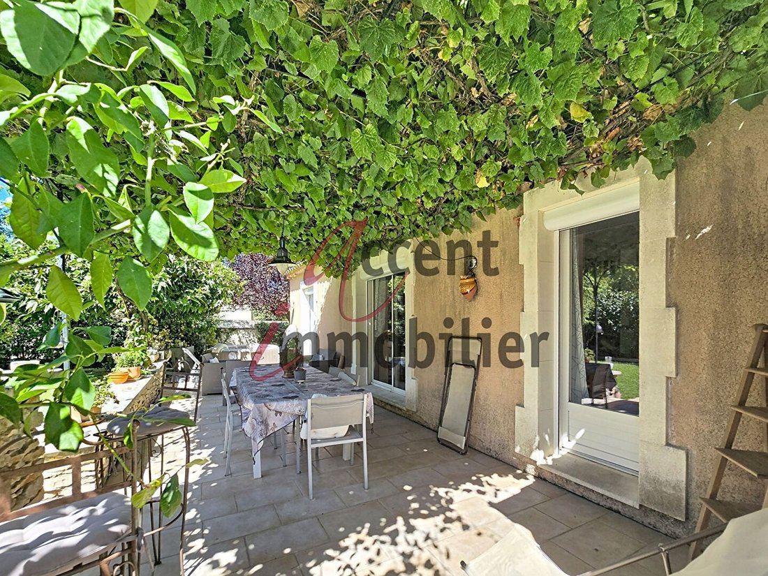 House in Saint-Rémy-de-Provence, Provence-Alpes-Côte d'Azur, France 3 - 18927532