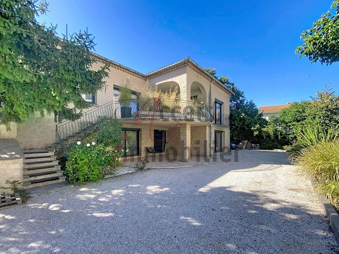 House in Cavaillon, Provence-Alpes-Côte d'Azur, France 4 - 18927480