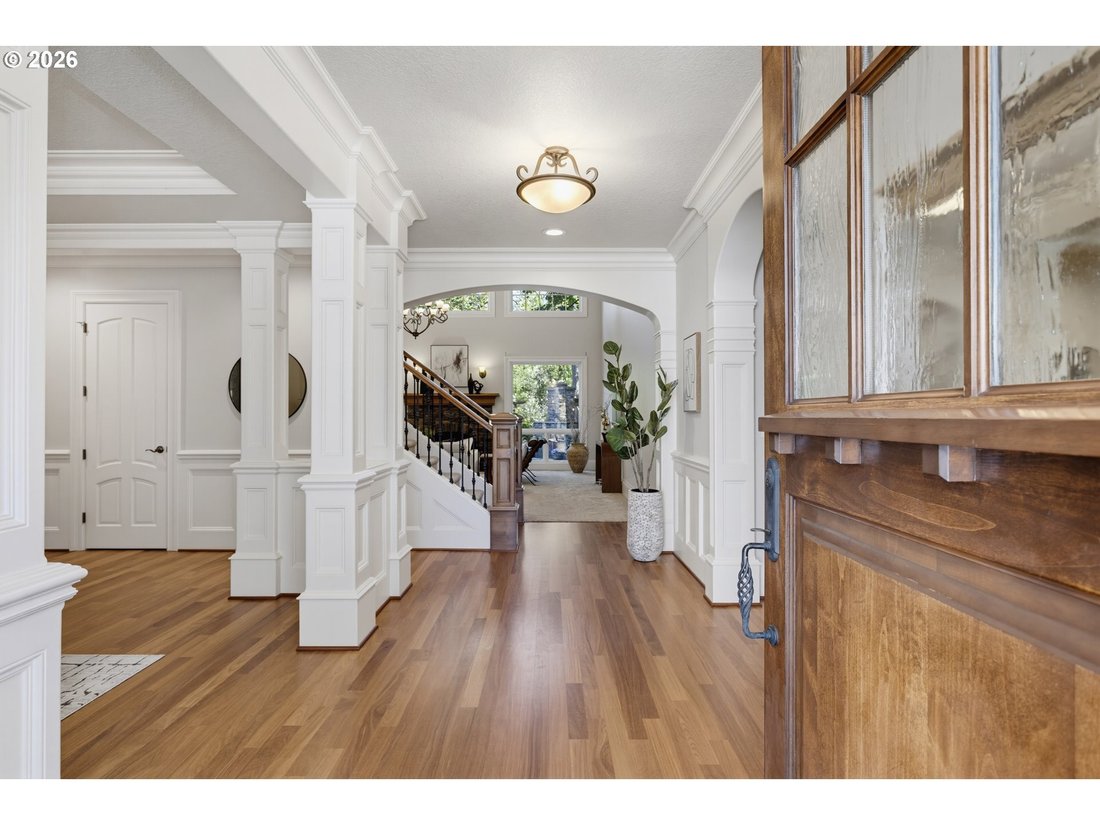 House in Lake Oswego, Oregon, United States 4 - 18925213