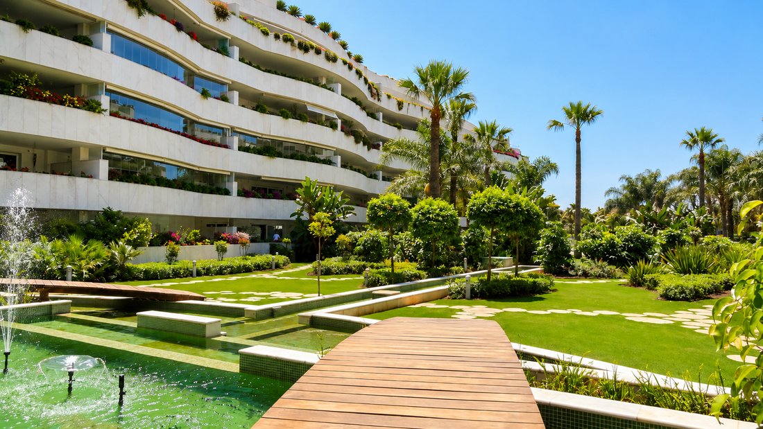 Apartment in San Pedro de Alcantara, Andalusia, Spain 2 - 18927100