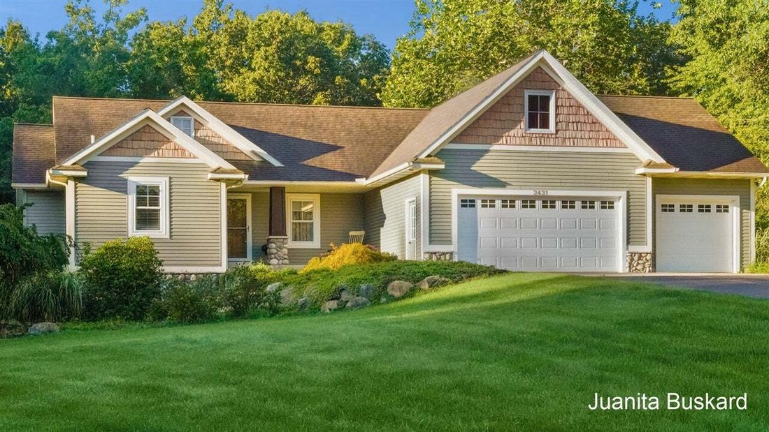 House in Hamilton, Michigan, United States 1 - 18926523