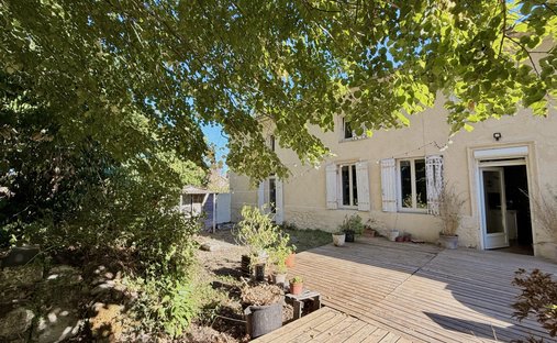 House in La Sauve, Nouvelle-Aquitaine, France 1