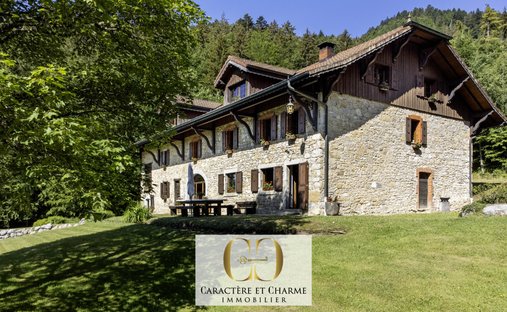 House in Boëge, Auvergne-Rhône-Alpes, France 1