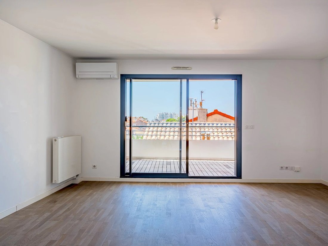 Apartment in Endoume, 7e Arrondissement, Marseille 5 - 18923892