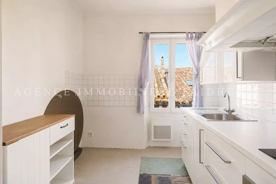 Apartment in Zone Est Diffuse, Saint-Tropez, France 5 - 18923890