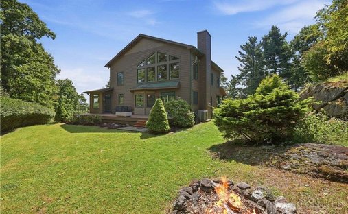 House in Crumpler, North Carolina, United States 1