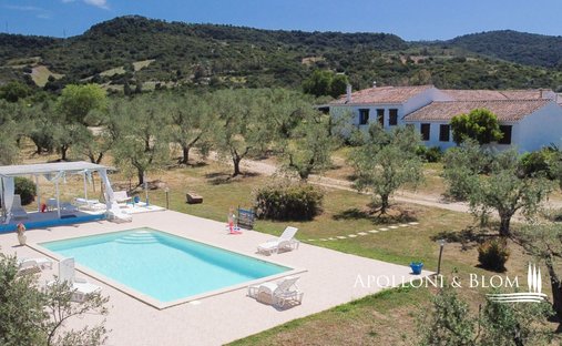Loculi, Sardinia, Italy 1
