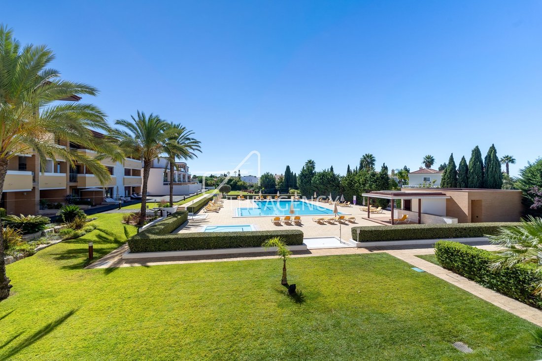 Apartment in Vilamoura, Quarteira, Algarve 1 - 18927584