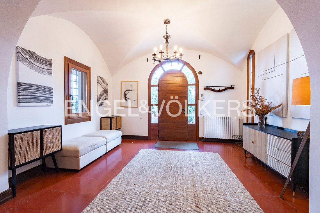 Villa in Castellvi de Rosanes, Catalonia, Spain 2 - 18926867