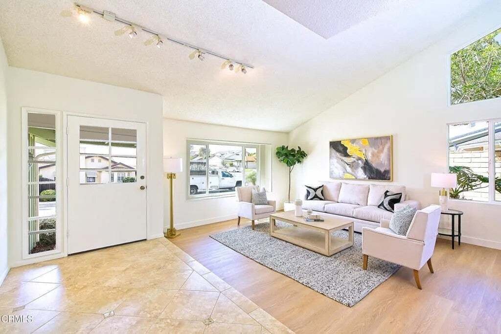 House in Camarillo, California, United States 5 - 18926184