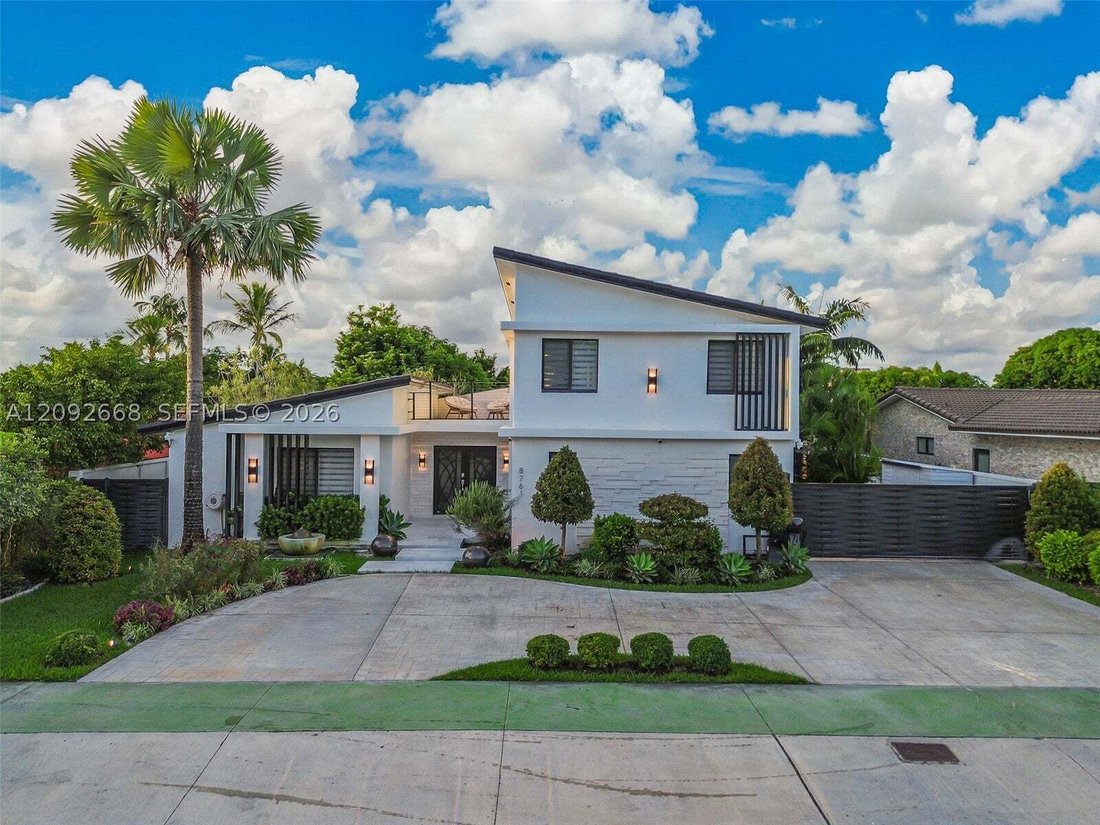 House in Miami, Florida, United States 1 - 18926106