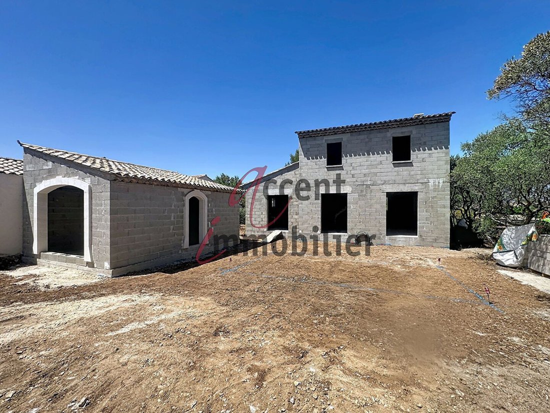 House in Eygalières, Provence-Alpes-Côte d'Azur, France 2 - 18927497