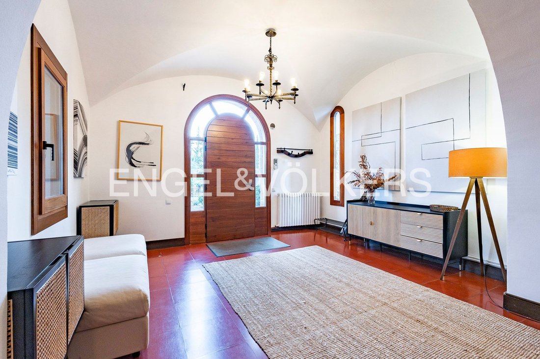 Villa in Castellvi de Rosanes, Catalonia, Spain 3 - 18926867