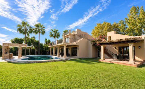 Villa in Marbella, Andalusia, Spain 1