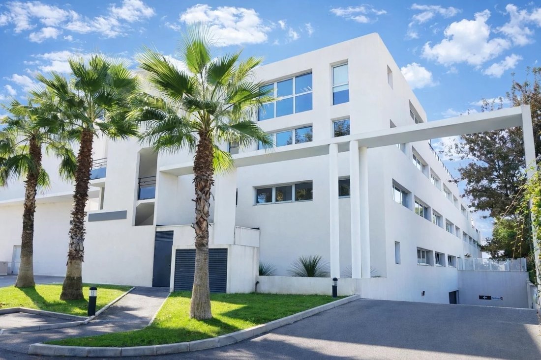 Appartement à Cannes, Provence-Alpes-Côte d'Azur, France 1 - 18923758