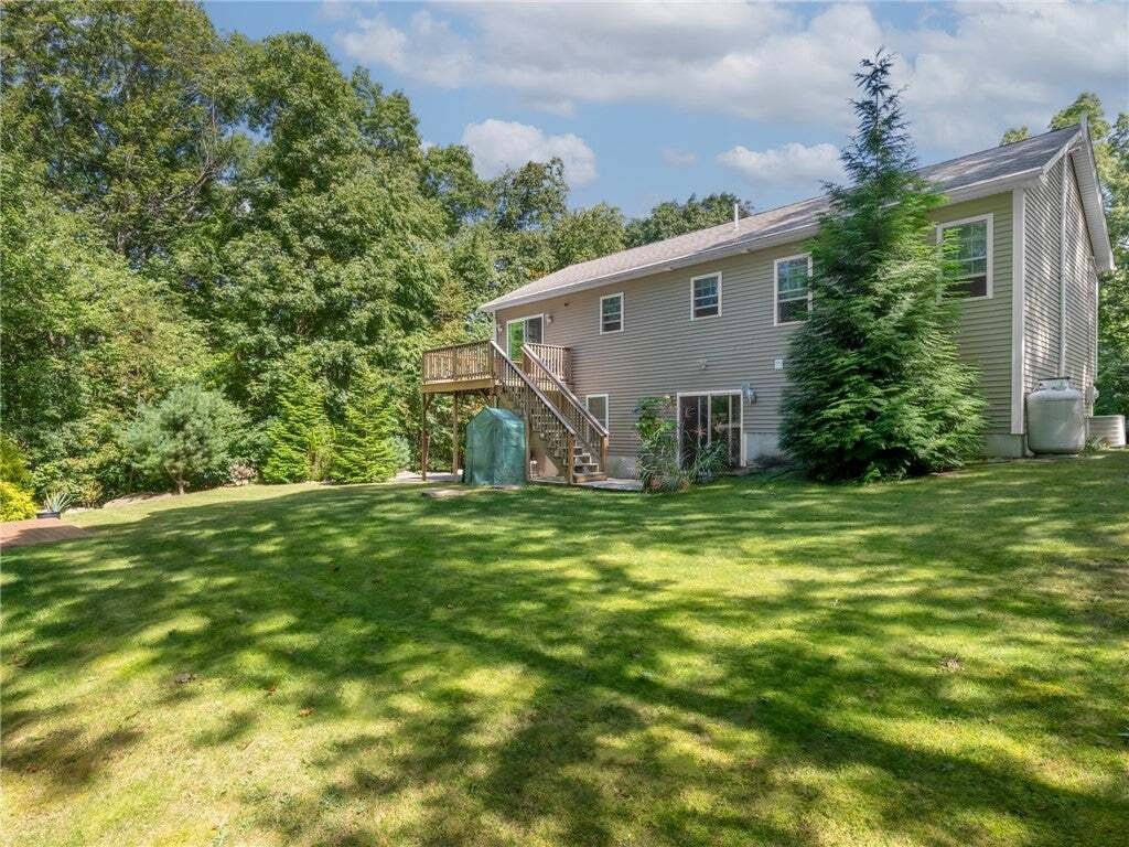House in Burrillville, Rhode Island, United States 4 - 18928238