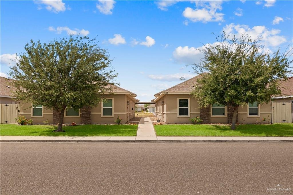 Edinburg, Texas, United States 1 - 18924879