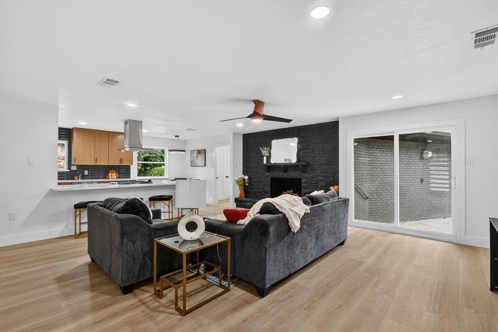 House in Plano, Texas, United States 3 - 18928464