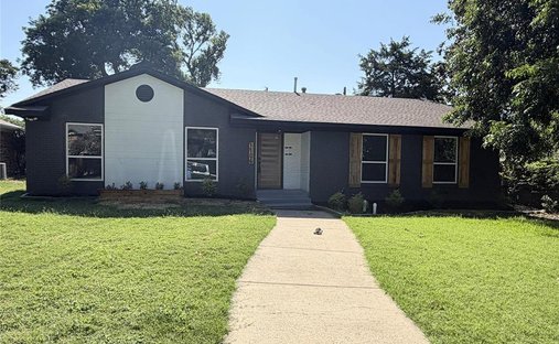 House in Plano, Texas, United States 1
