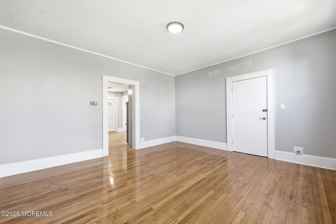 House in Carlstadt, New Jersey, United States 3 - 18928182