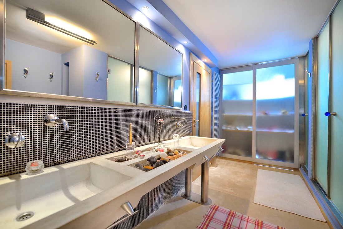 Villa in Loutron Hraias, Iraia, Peloponnese, Western Greece and the Ionian 5 - 11277323