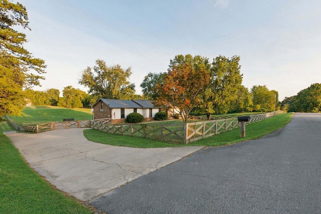 House in Lebanon, Tennessee, United States 2 - 18928303