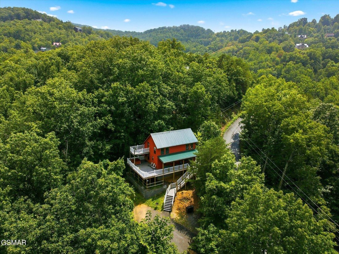 House in Sevierville, Tennessee, United States 1 - 18928358