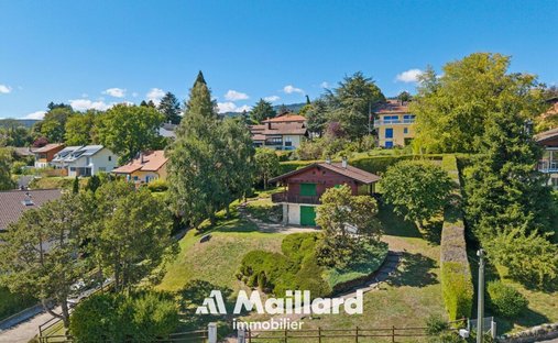 Chalet in Le Vaud, Vaud, Switzerland 1