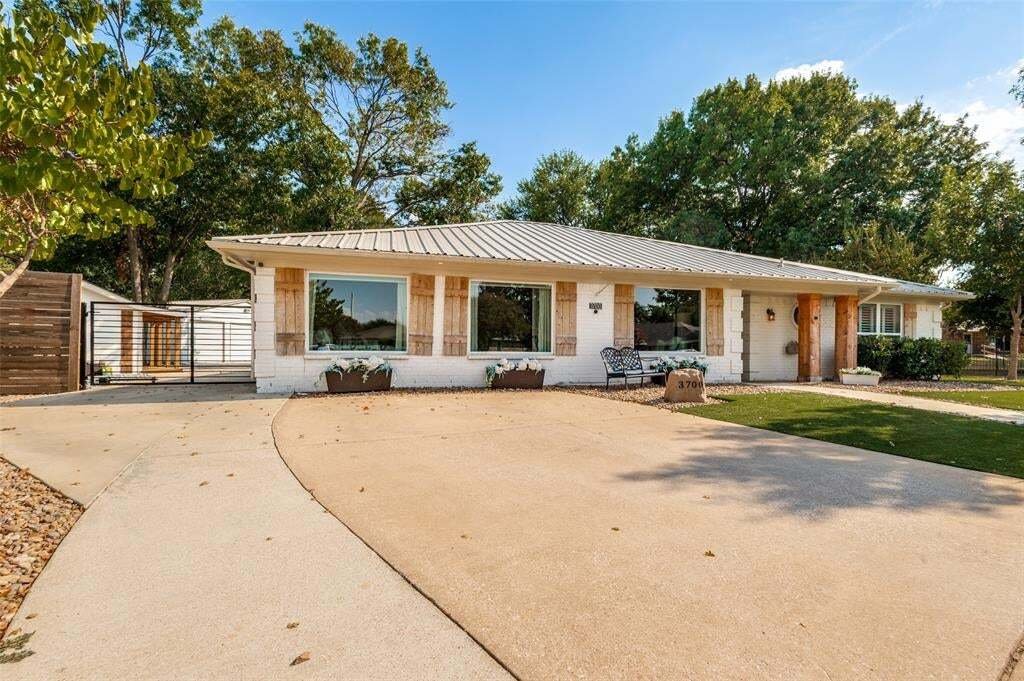 House in Bedford, Texas, United States 3 - 18928482