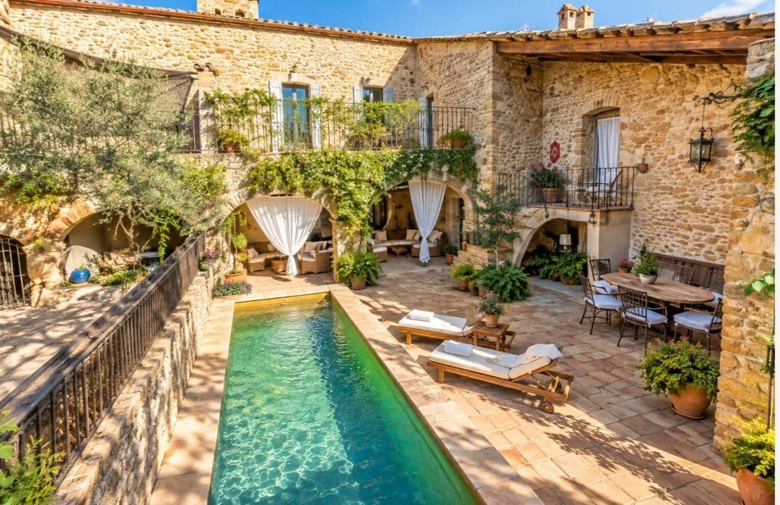 Villa in Esponellà, Katalonien, Spanien 1 - 18606258
