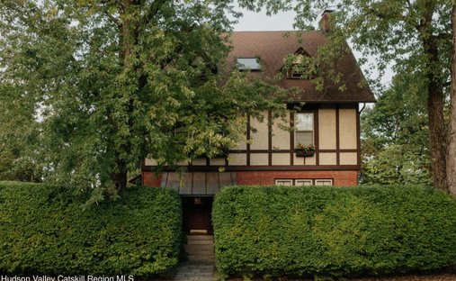 House in Hudson, New York, United States 1