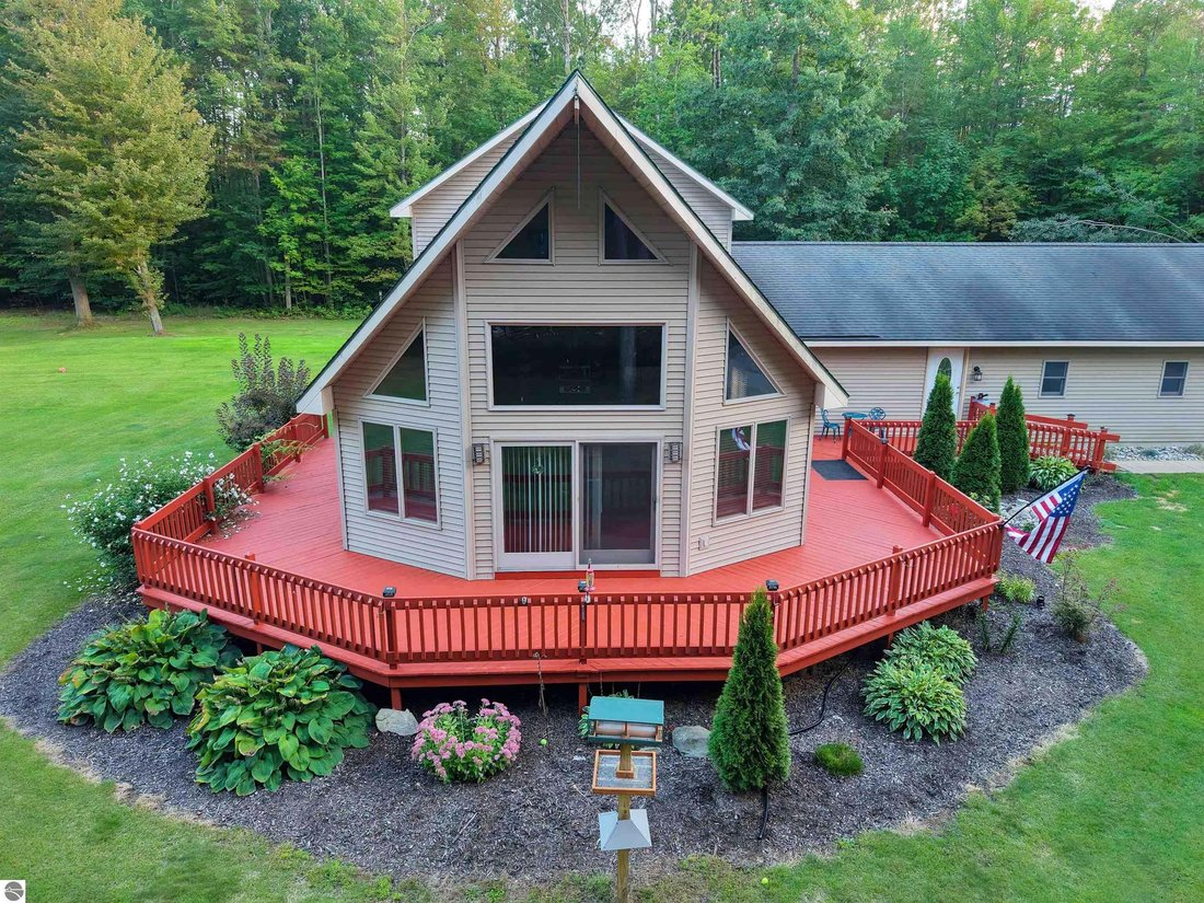 House in Cadillac, Michigan, United States 1 - 18928449