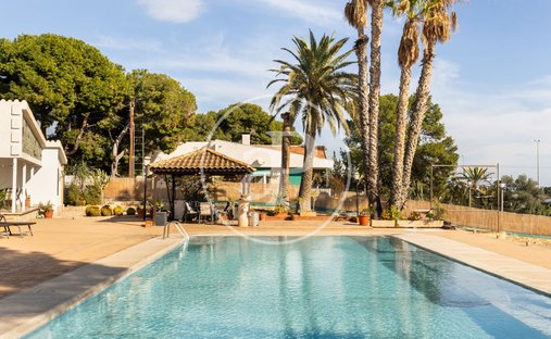 Villa in Alicante, Valencian Community, Spain 1