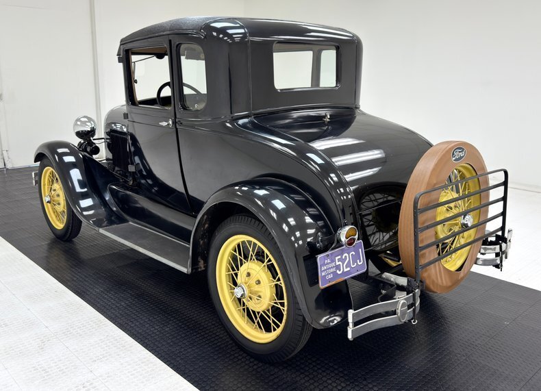 Coupe in Morgantown, United States 3 - 18928442