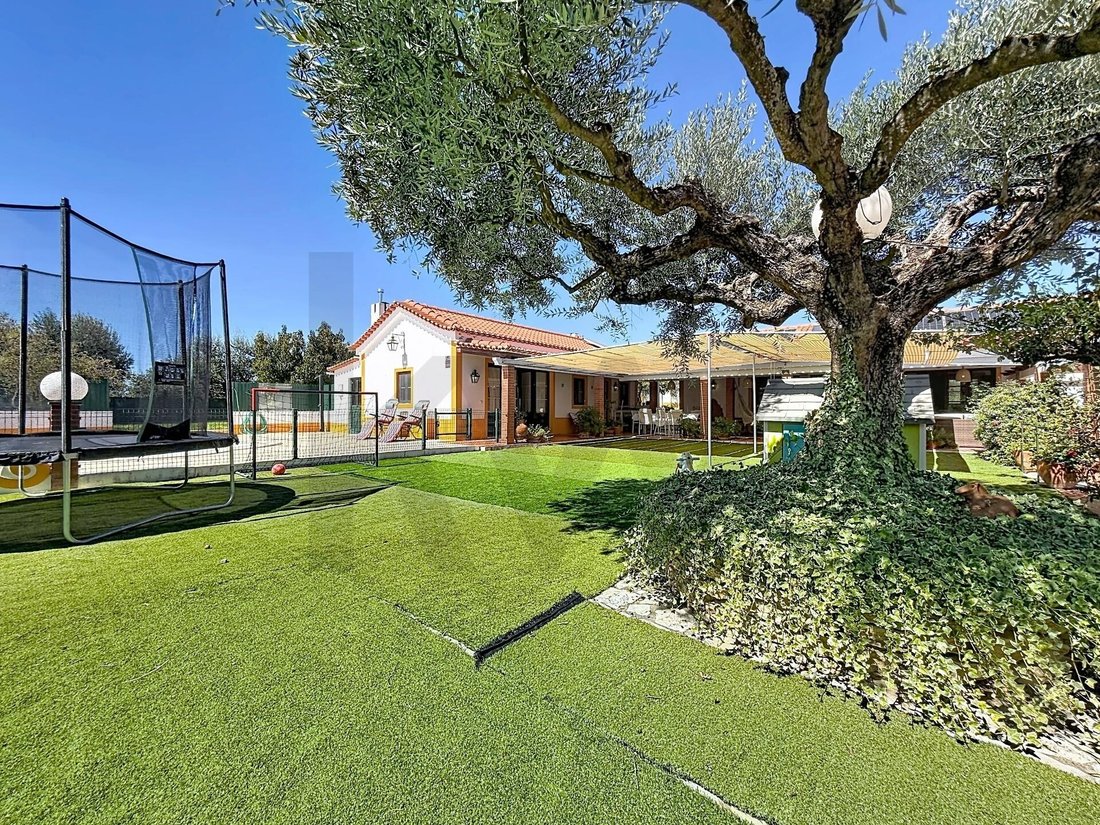 Townhouse in Povoa da Isenta, Santarem District, Portugal 4 - 18497534