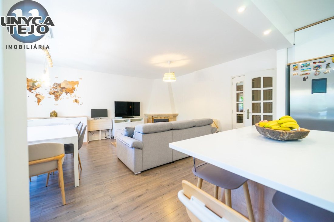 Apartment in Carnaxide e Queijas, Lisbon, Portugal 5 - 18928513