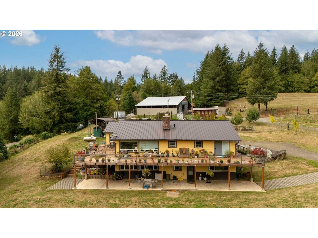 House in Myrtle Point, Oregon, United States 1 - 18928439