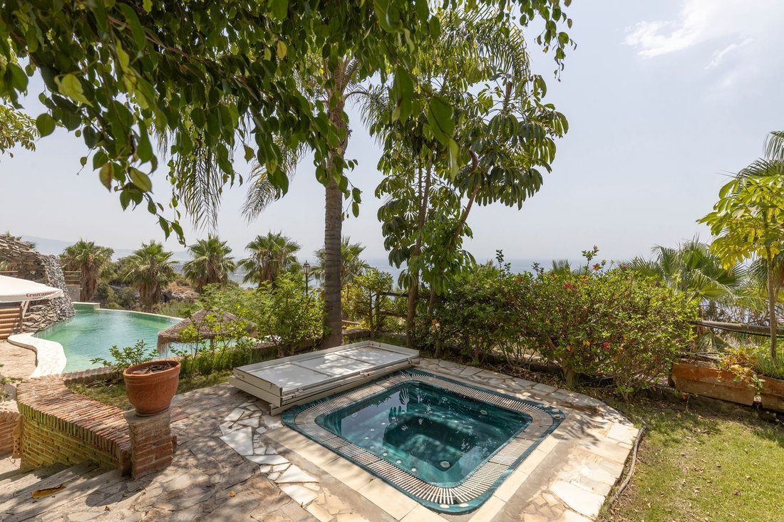 Villa in Salobrena, Andalusia, Spain 5 - 18928451