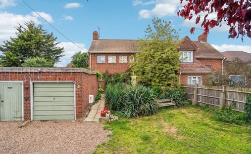 House in Horsemoor Green, England 1