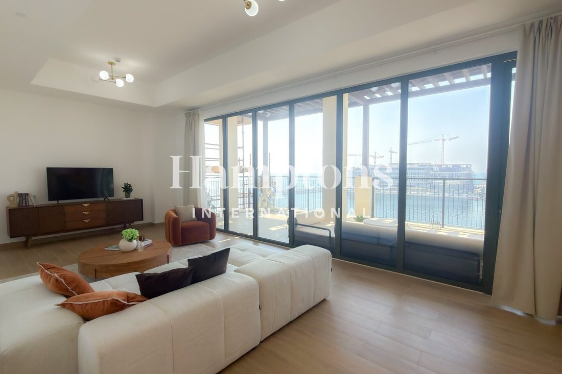 Apartment in Jumeirah, Dubai, United Arab Emirates 5 - 18928214