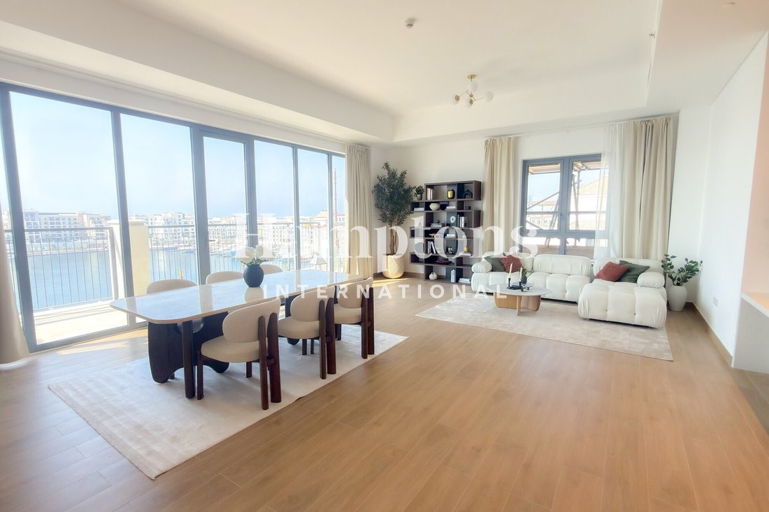 Apartment in Jumeirah, Dubai, United Arab Emirates 2 - 18928214