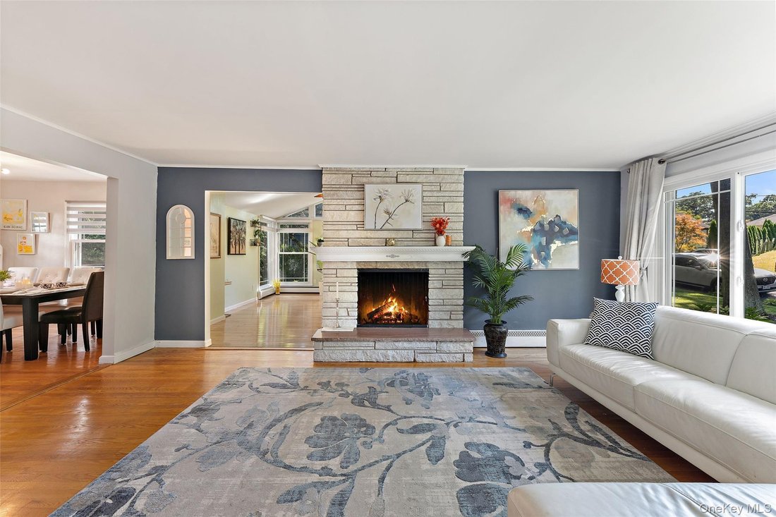 House in Yonkers, New York, United States 4 - 18928489