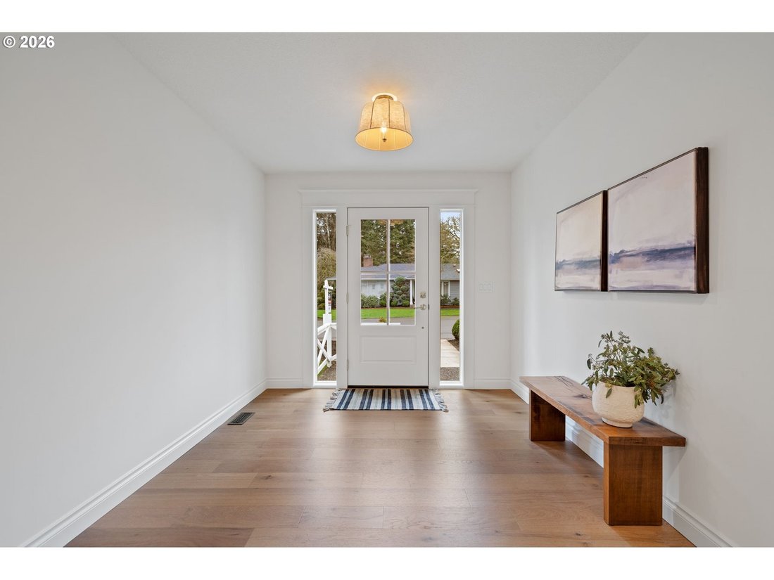 House in Cedar Hills, Oregon, United States 5 - 17262726